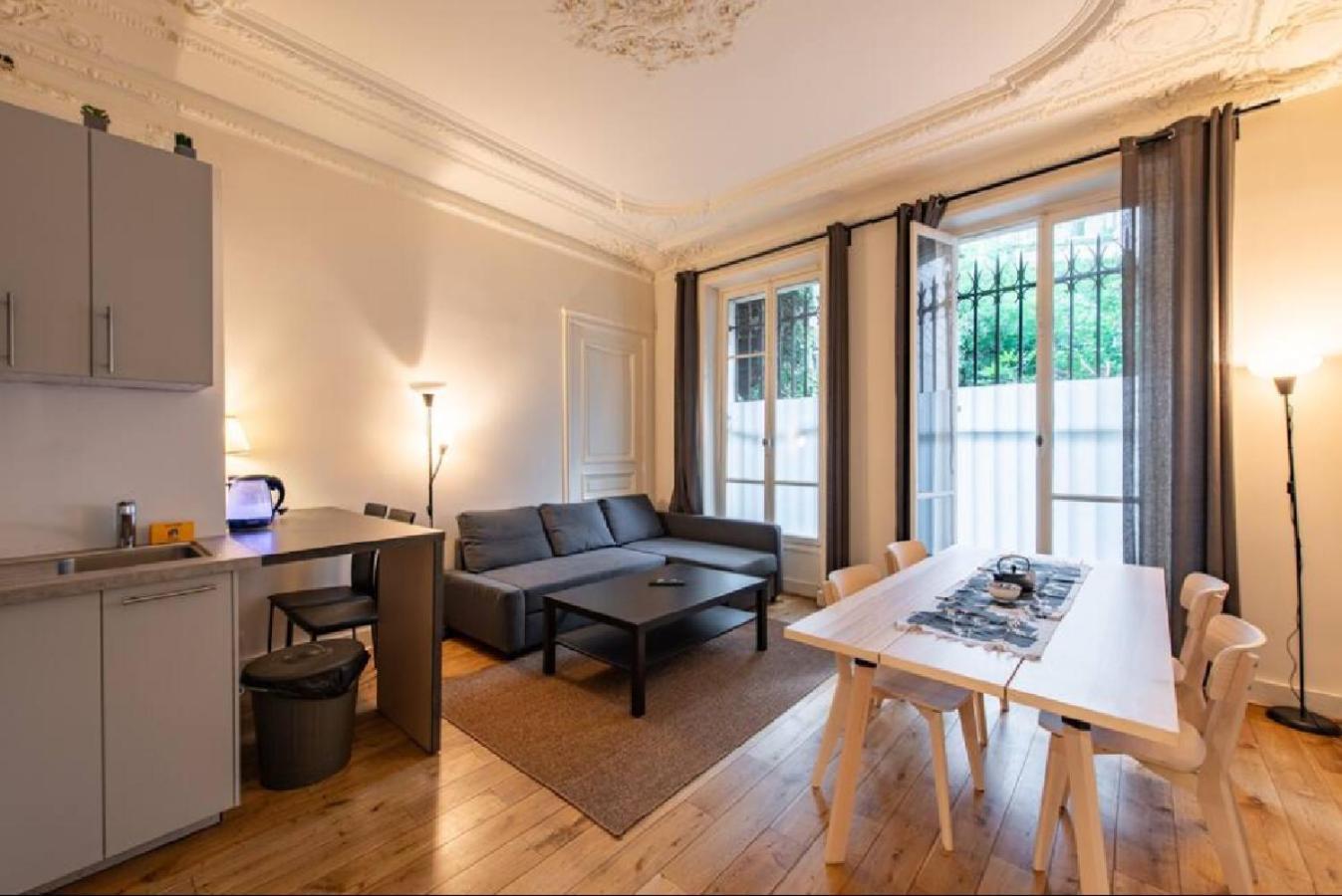 Geranimus Morland : Hearth Of Paris Lägenhet Exteriör bild